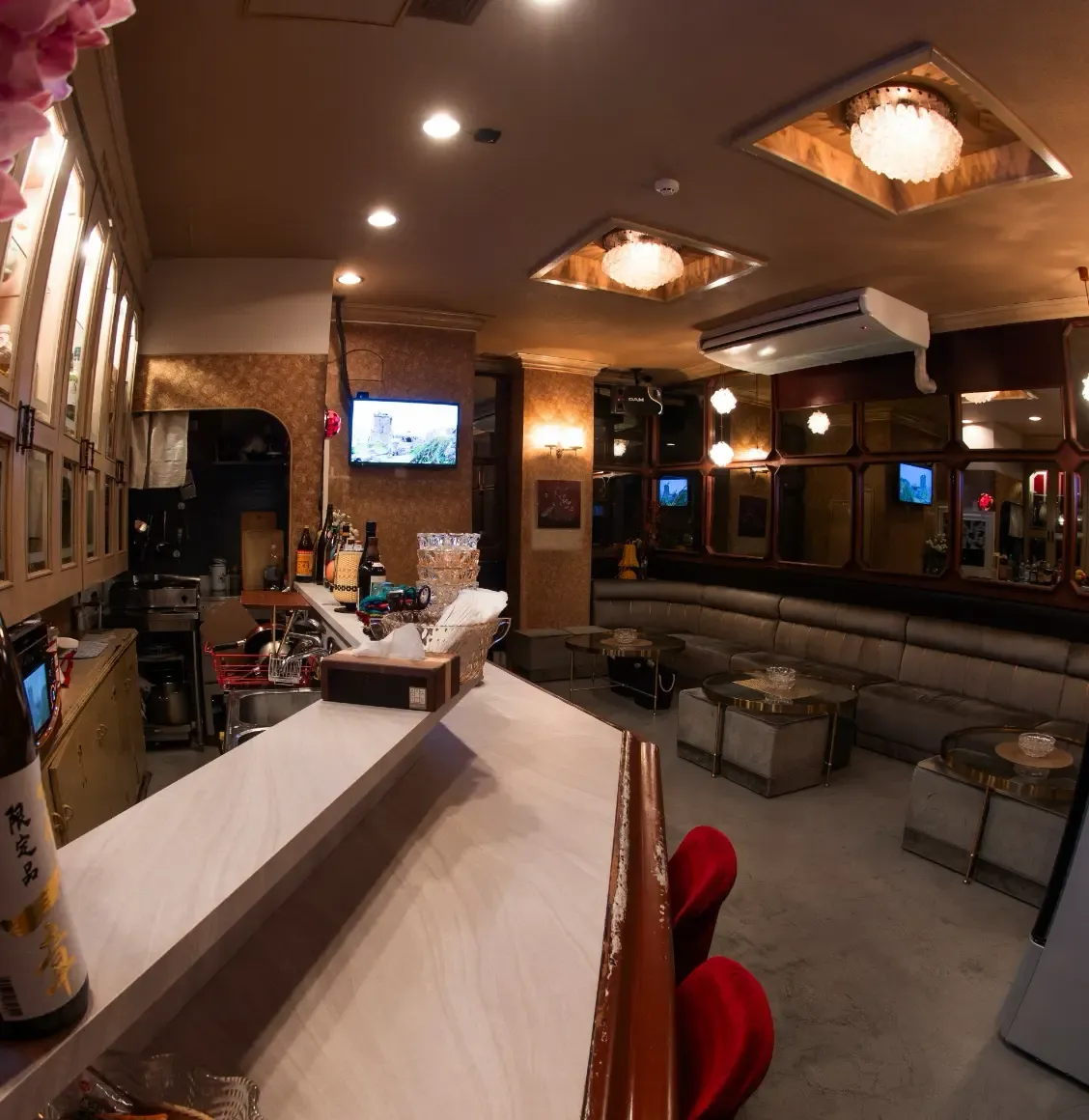 Gallery 02